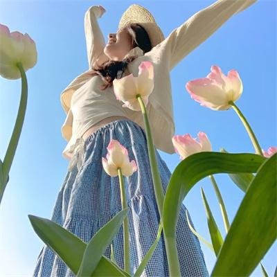 壁花女孩梦游中