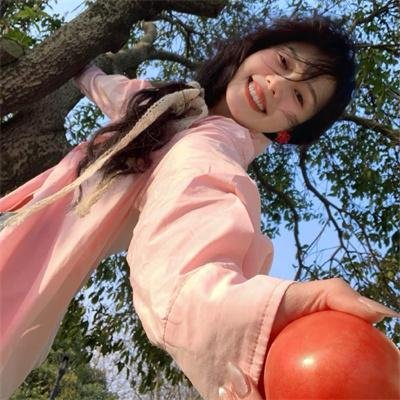 50英尺高的女人