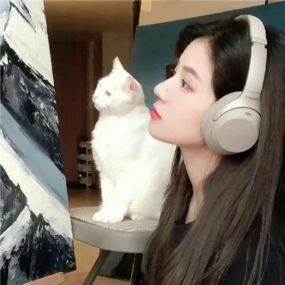她和她的恋爱小动作